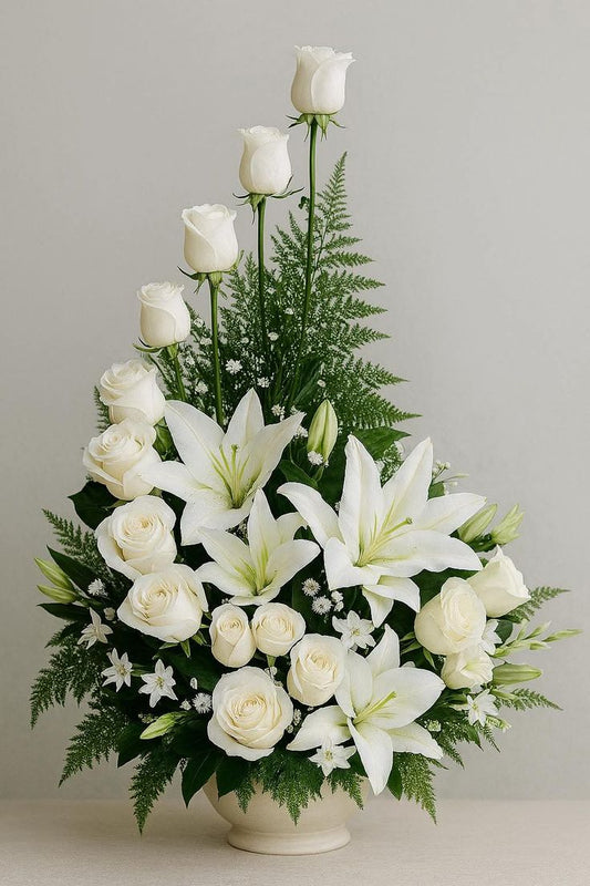 Arrangement floral blanc – Élégance et sérénité - Livraison de fleurs à Lausanne - Florgan
